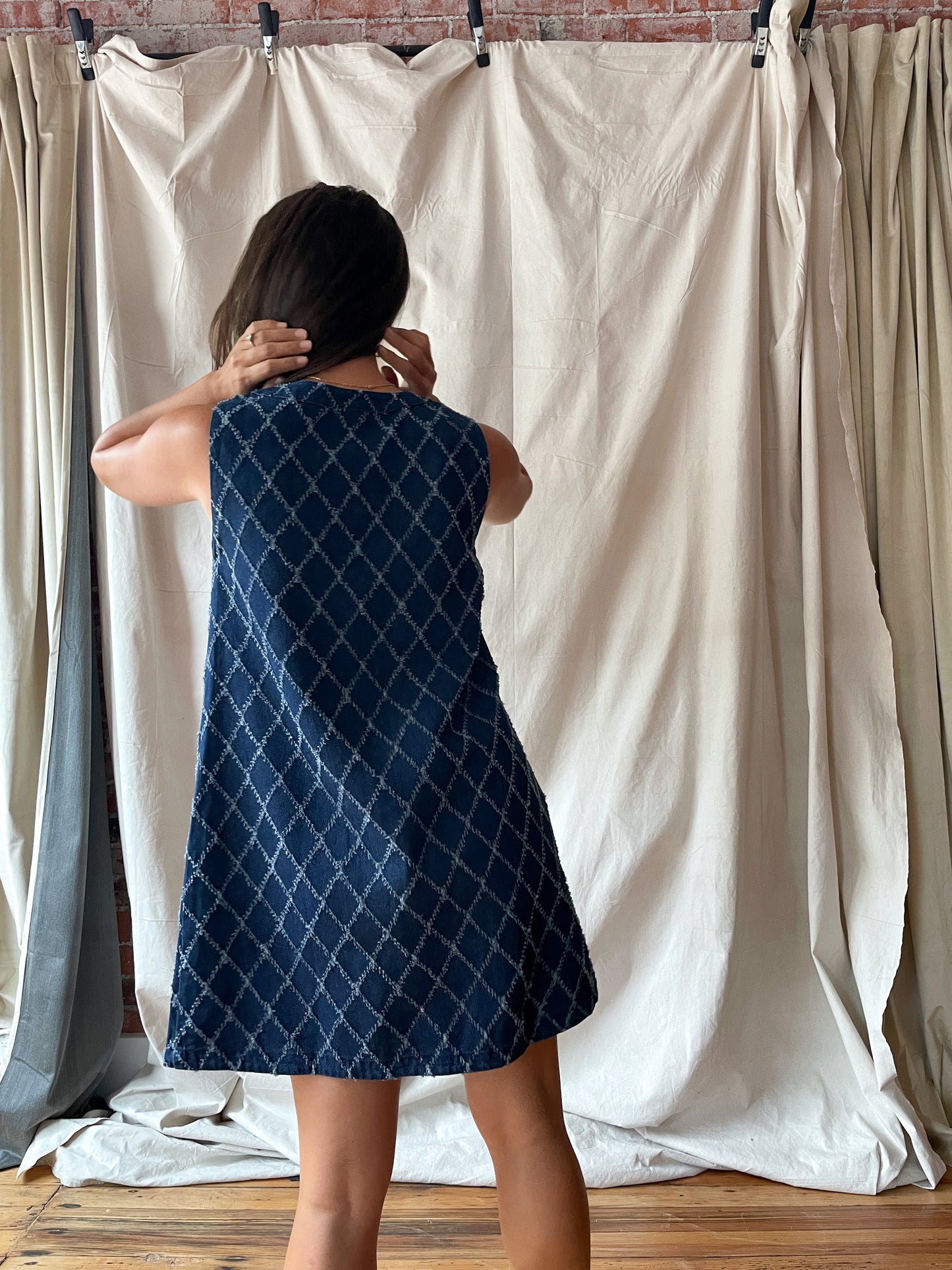 Patterned denim sleeveless mini dress with buttons