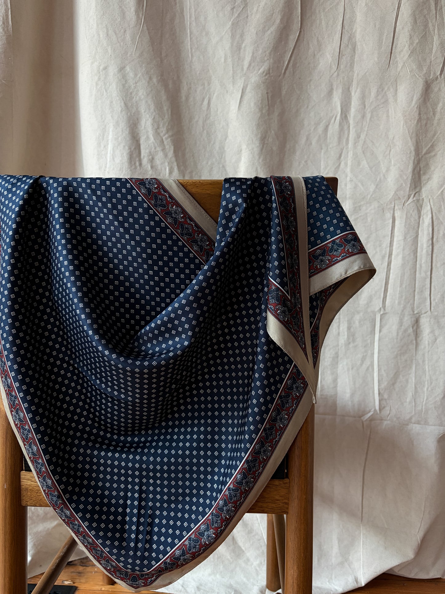 Triangle Tie Scarf - Navy